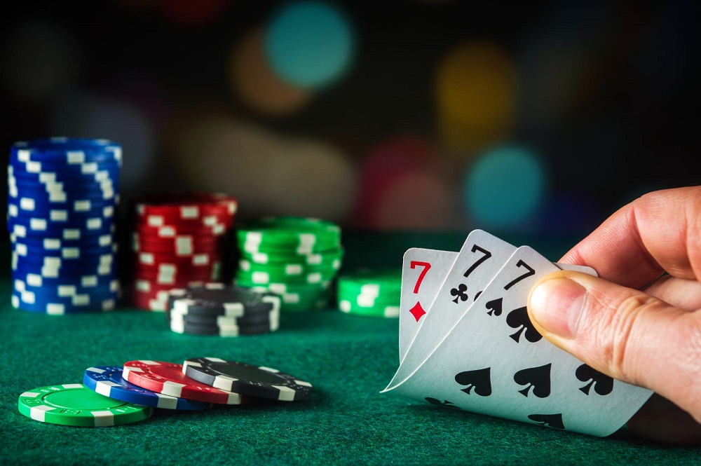 How Emotional Control Influences Poker Performance